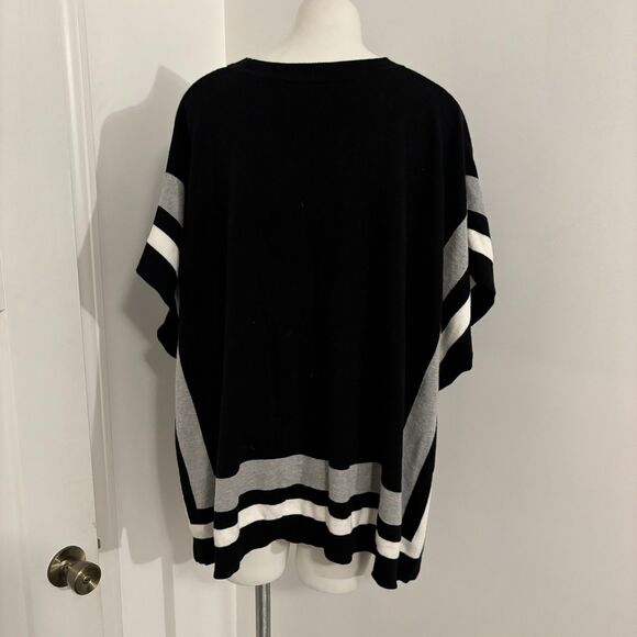 Talbots size XS/S Flowy Black and Grey Neutral Business Casual Poncho Sweater - Picture 2 of 8